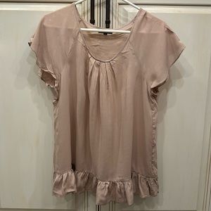 GAP Ruffle Hem top